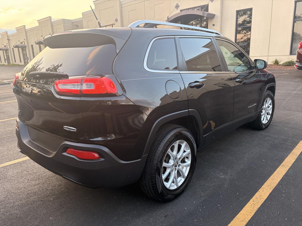 Jeep Cherokee Latitude 4WD 2015