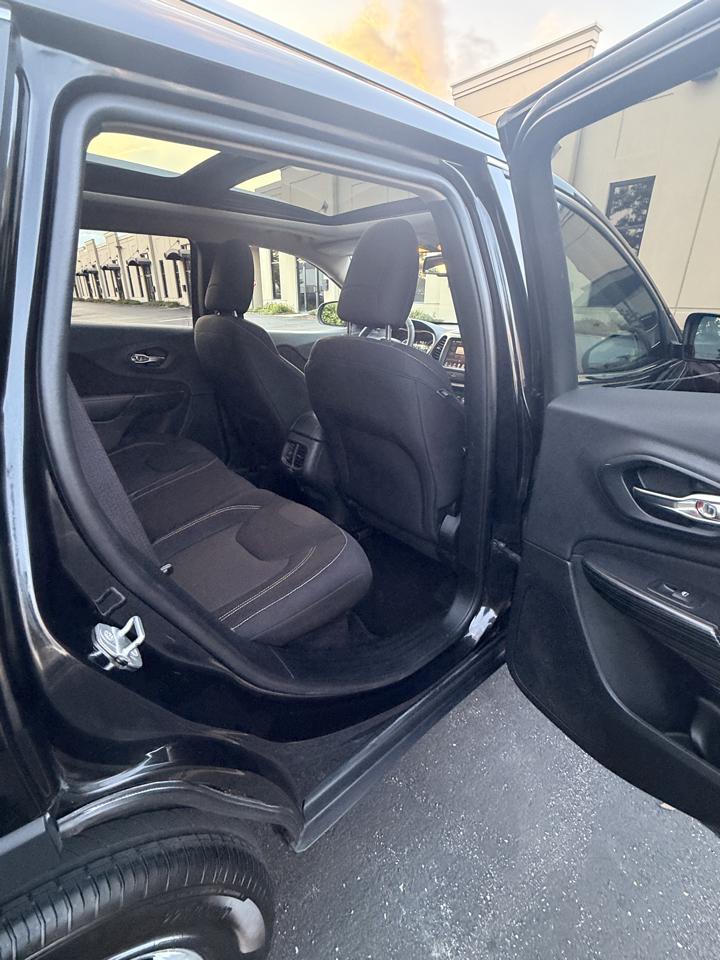 Jeep Cherokee Latitude 4WD 2015