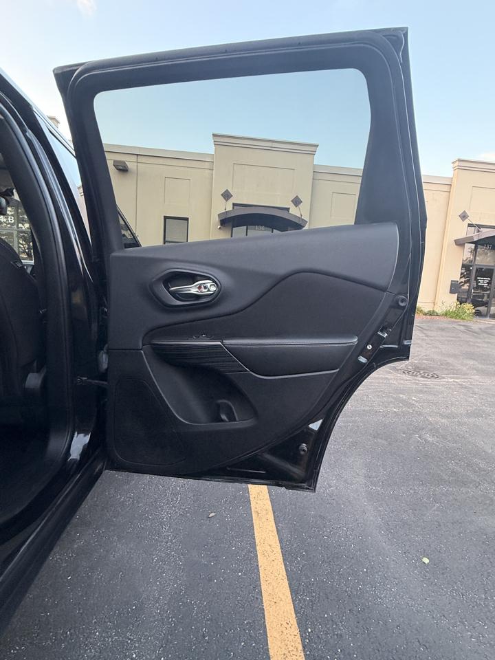 Jeep Cherokee Latitude 4WD 2015