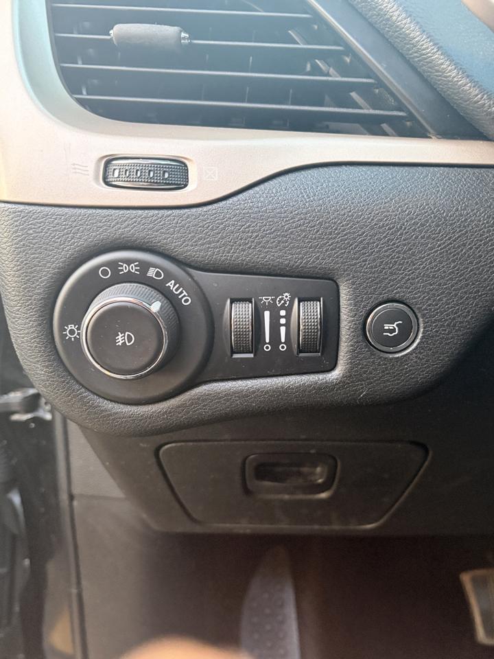 Jeep Cherokee Latitude 4WD 2015
