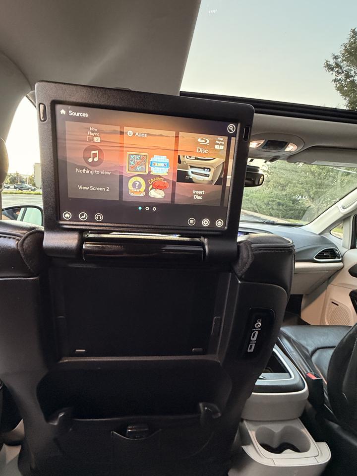 Chrysler Pacifica Limited 2019