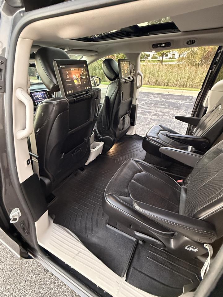 Chrysler Pacifica Limited 2019