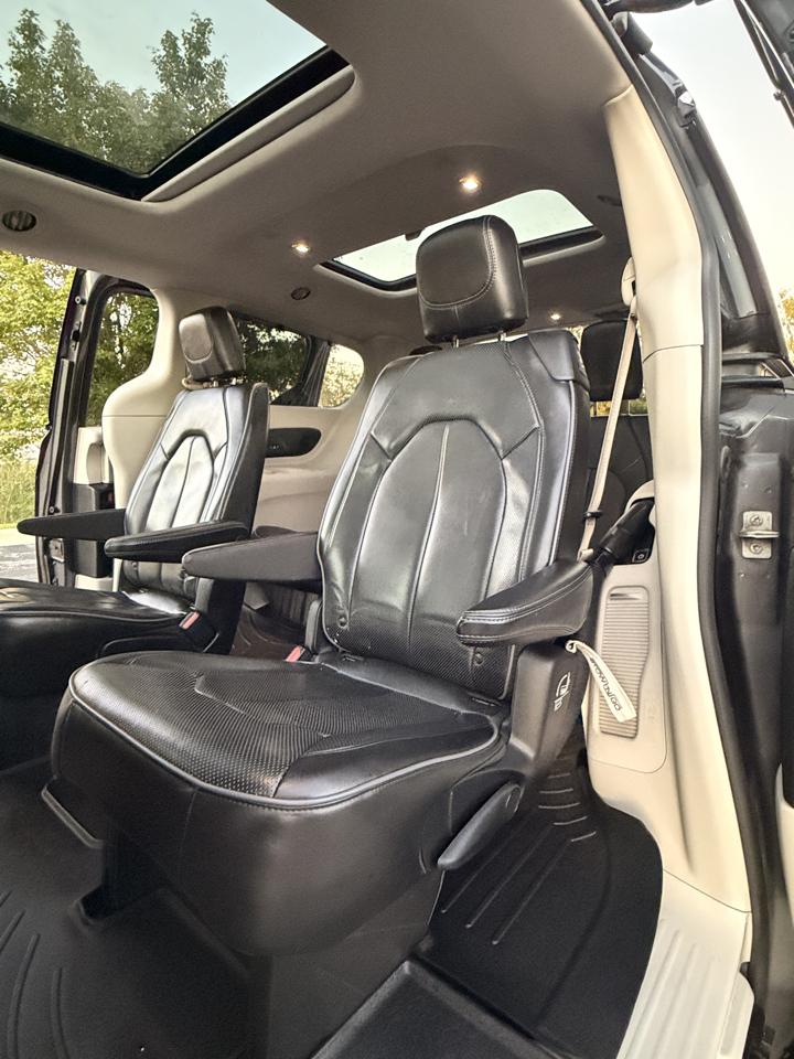Chrysler Pacifica Limited 2019