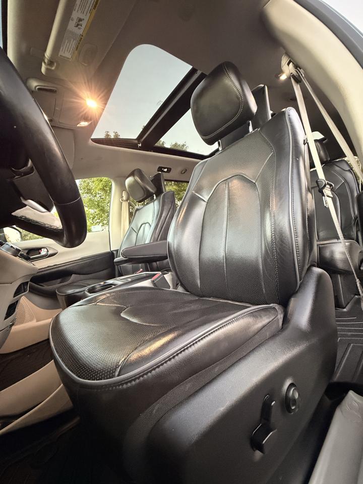 Chrysler Pacifica Limited 2019