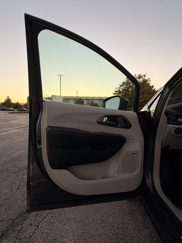 Chrysler Pacifica Limited 2019