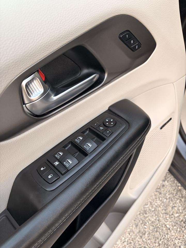 Chrysler Pacifica Limited 2019