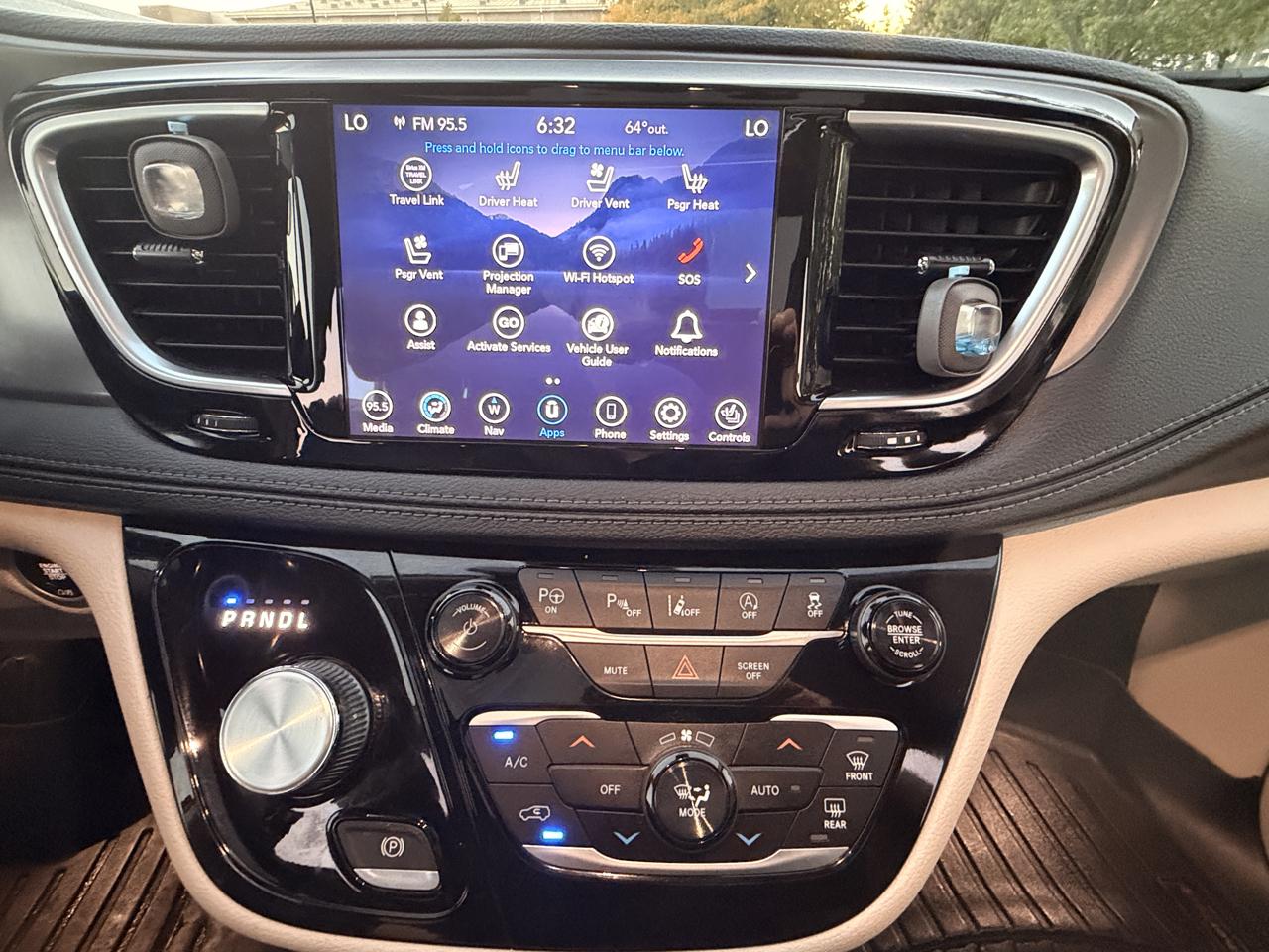 Chrysler Pacifica Limited 2019