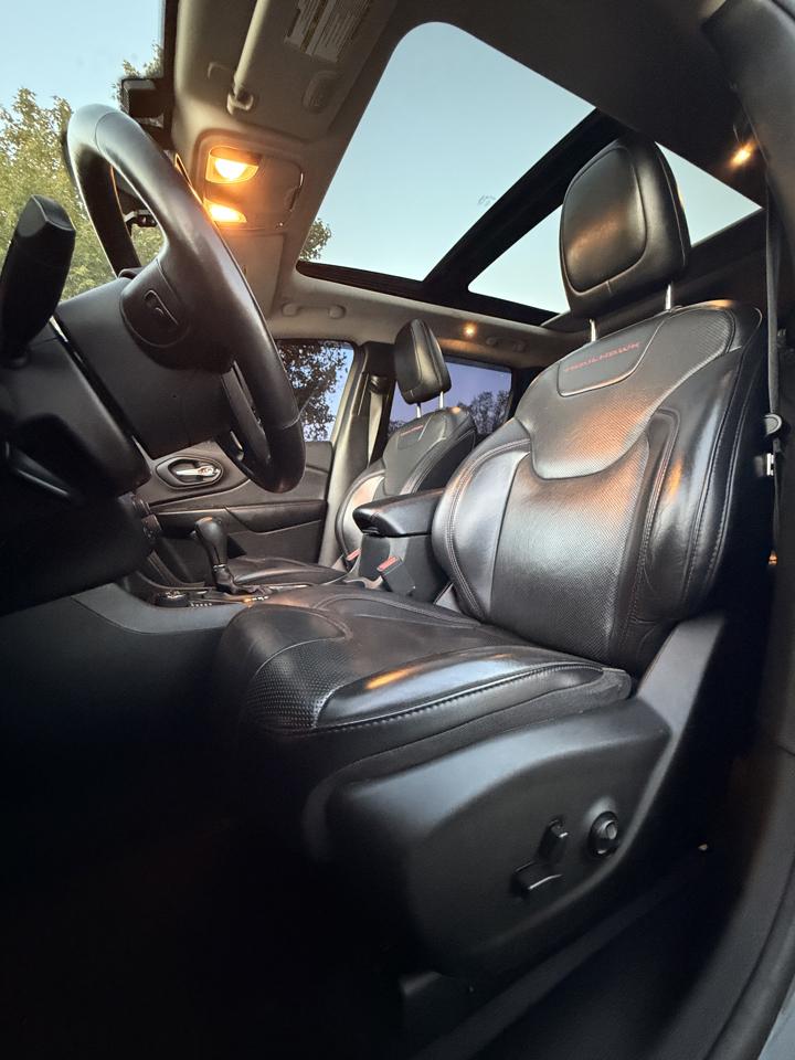 Jeep Cherokee Trailhawk 4WD 2019