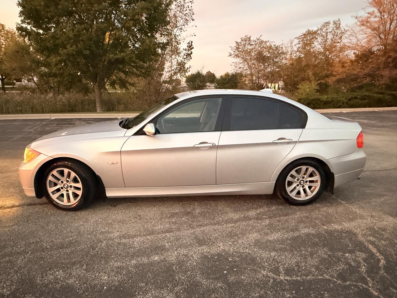 BMW 3-Series 325xi Sedan 2006