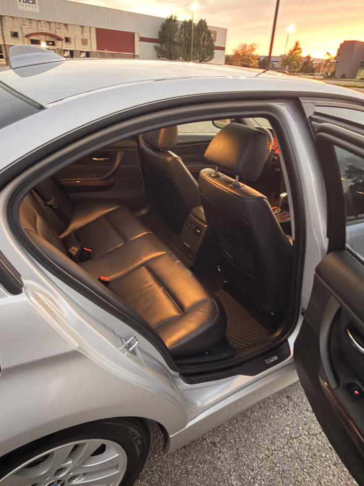 BMW 3-Series 325xi Sedan 2006