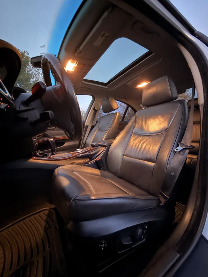 BMW 3-Series 325xi Sedan 2006