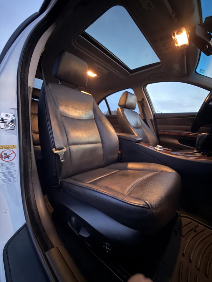 BMW 3-Series 325xi Sedan 2006