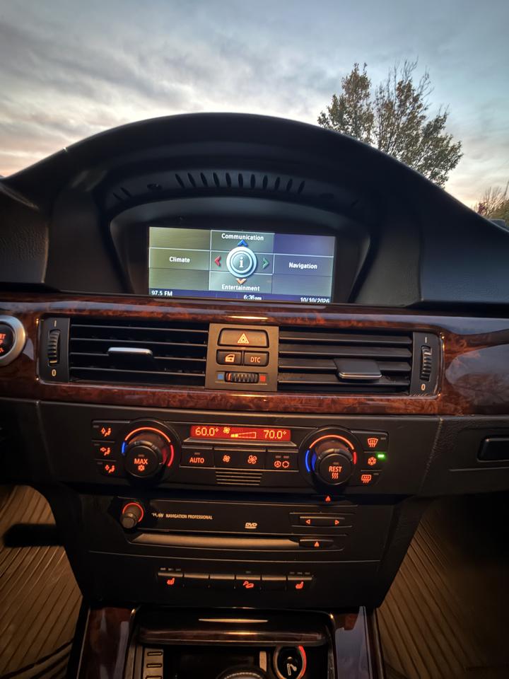BMW 3-Series 325xi Sedan 2006
