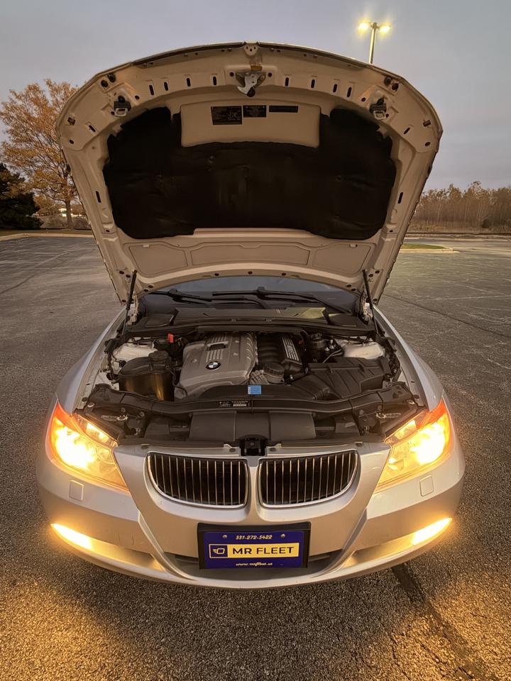 BMW 3-Series 325xi Sedan 2006