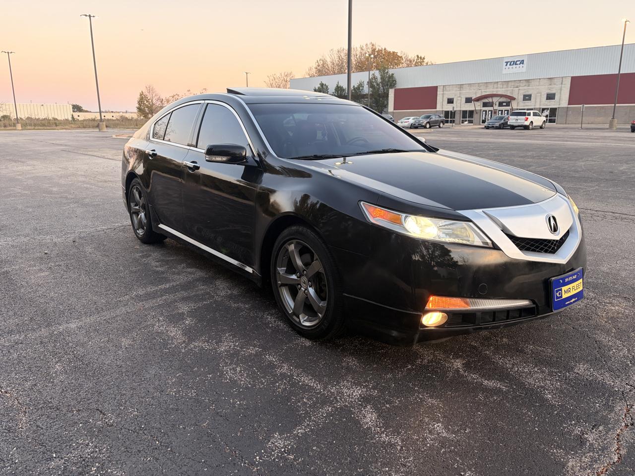 Acura TL 5-Speed AT with Tech Package 2011