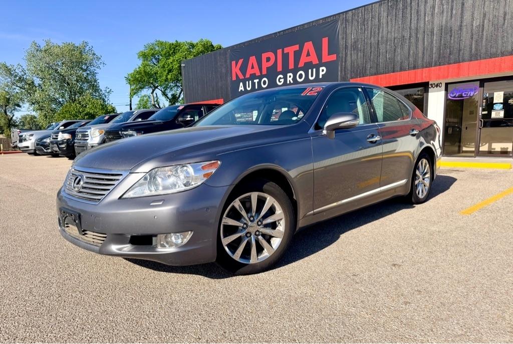 2012 Lexus LS Base