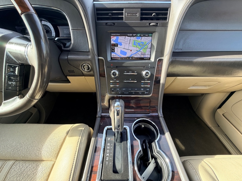 Lincoln Navigator  2015