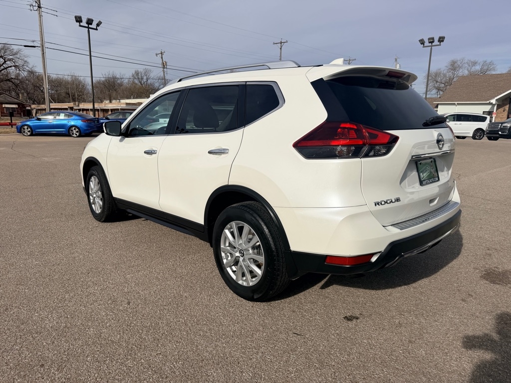 Nissan Rogue  2018