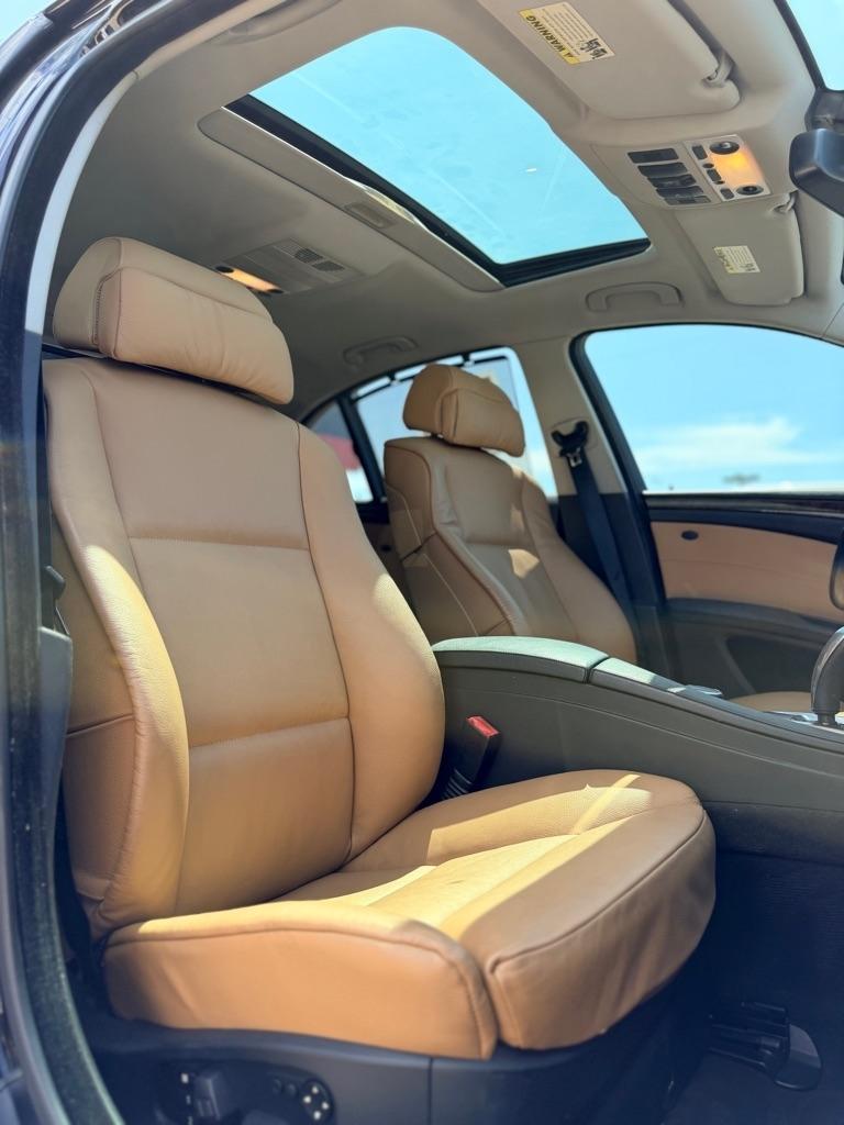 BMW 5-Series  2008