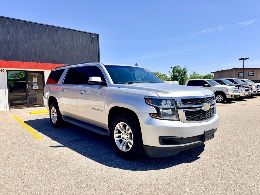 Chevrolet Suburban  2015