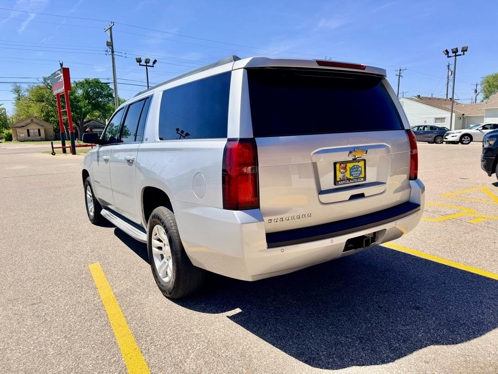 Chevrolet Suburban  2015