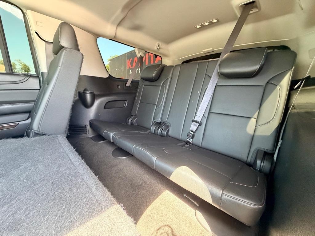 Chevrolet Suburban  2015