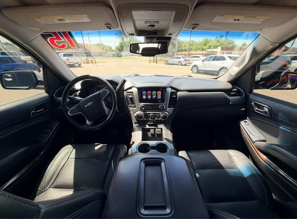 Chevrolet Suburban  2015