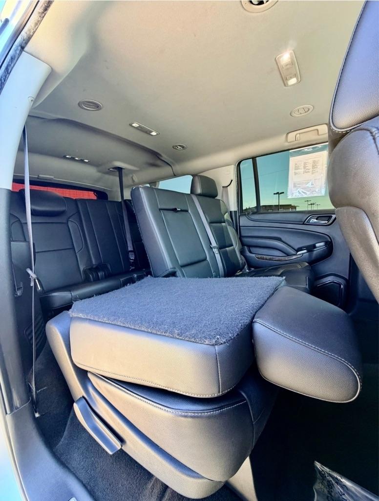 Chevrolet Suburban  2015