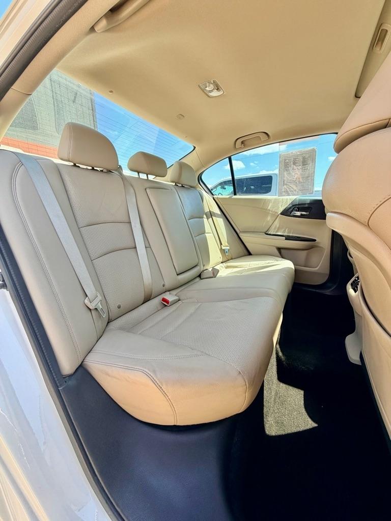 Honda Accord  2013