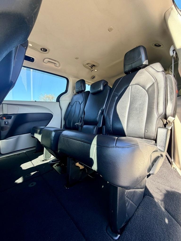 Chrysler Pacifica  2017