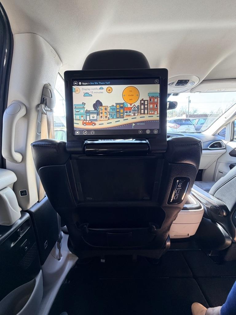 Chrysler Pacifica  2017