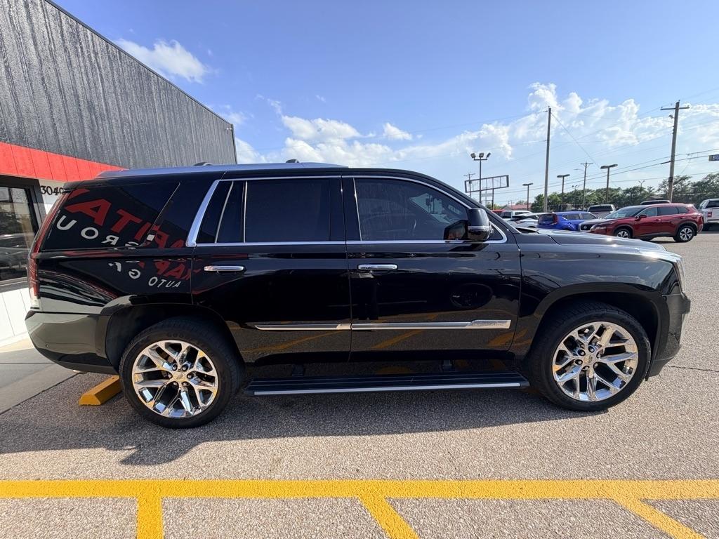 Cadillac Escalade  2017