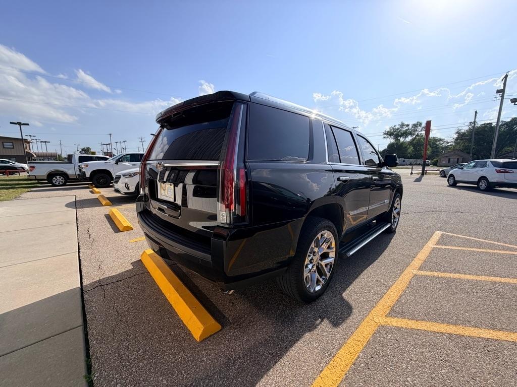 Cadillac Escalade  2017