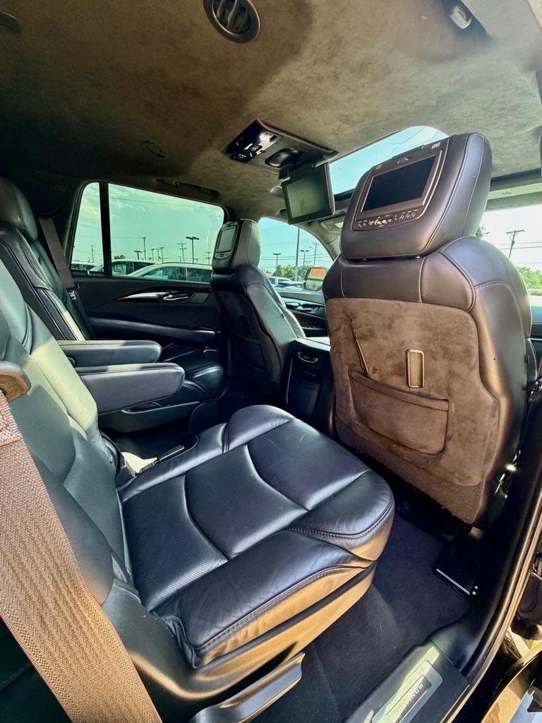 Cadillac Escalade  2017