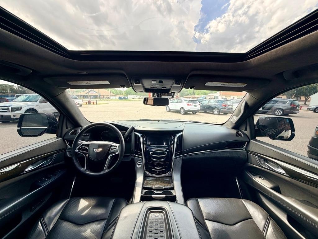 Cadillac Escalade  2017