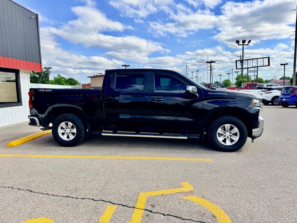 Chevrolet Silverado 1500  2021