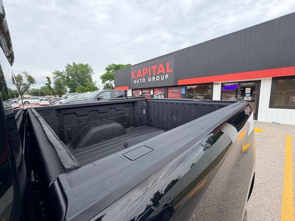 Chevrolet Silverado 1500  2021
