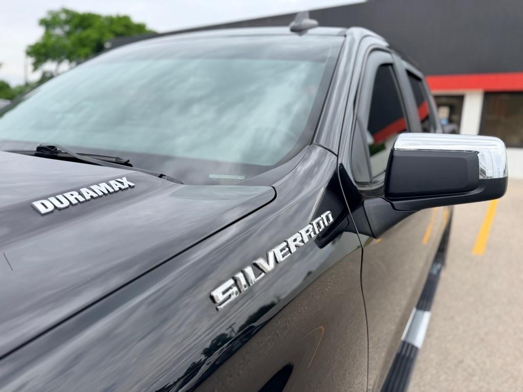 Chevrolet Silverado 1500  2021