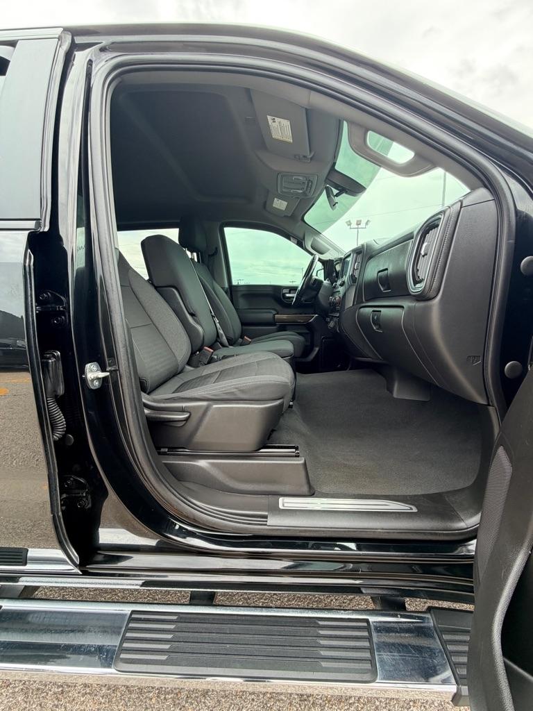 Chevrolet Silverado 1500  2021