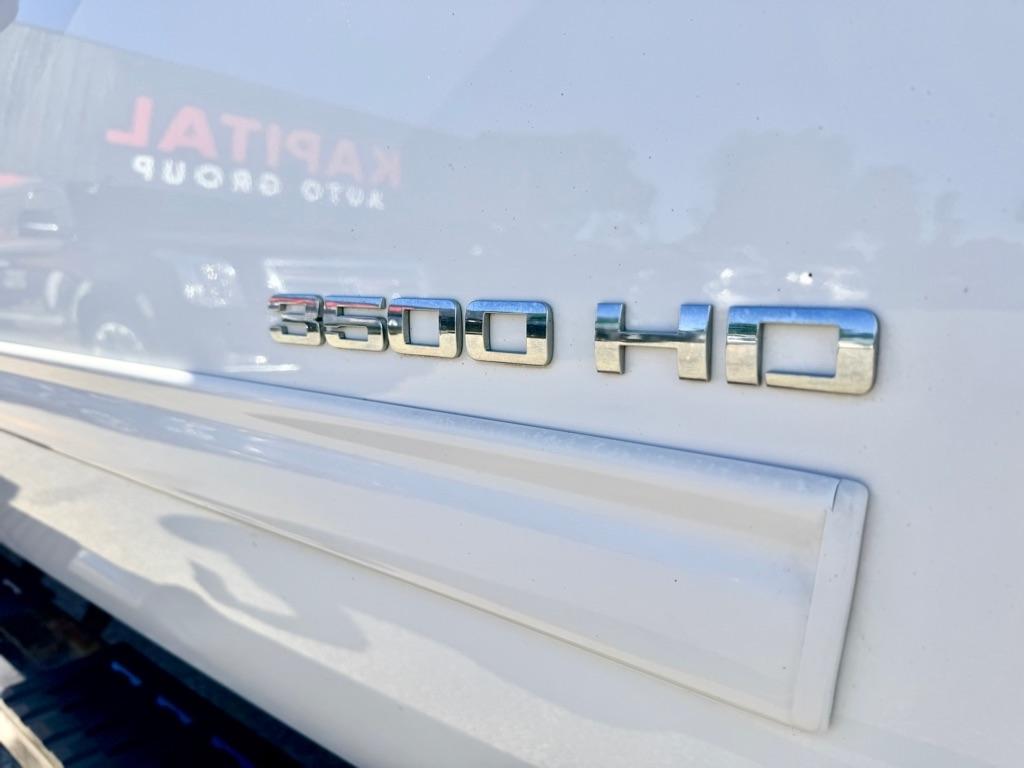 Chevrolet Silverado 3500HD  2011