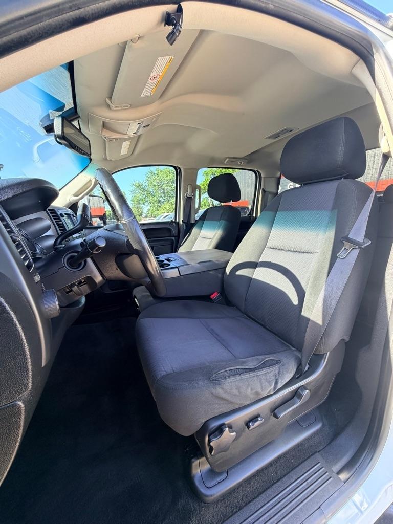 Chevrolet Silverado 3500HD  2011