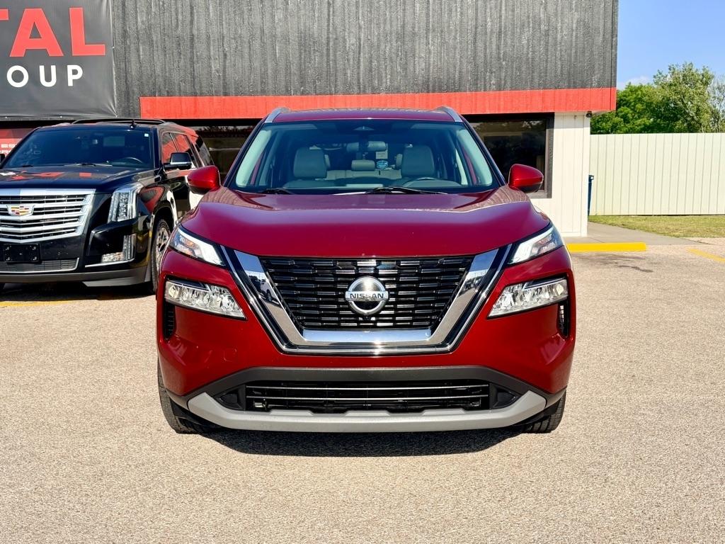 Nissan Rogue  2021