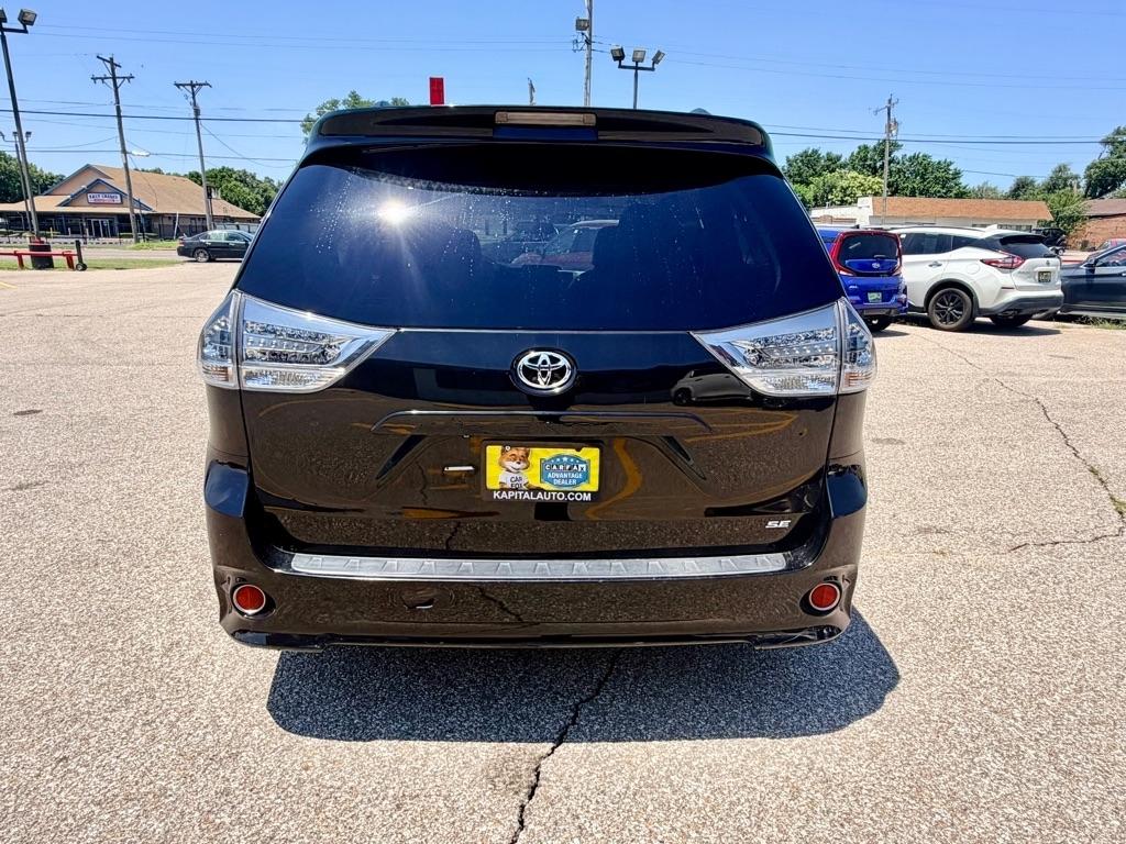 Toyota Sienna  2014