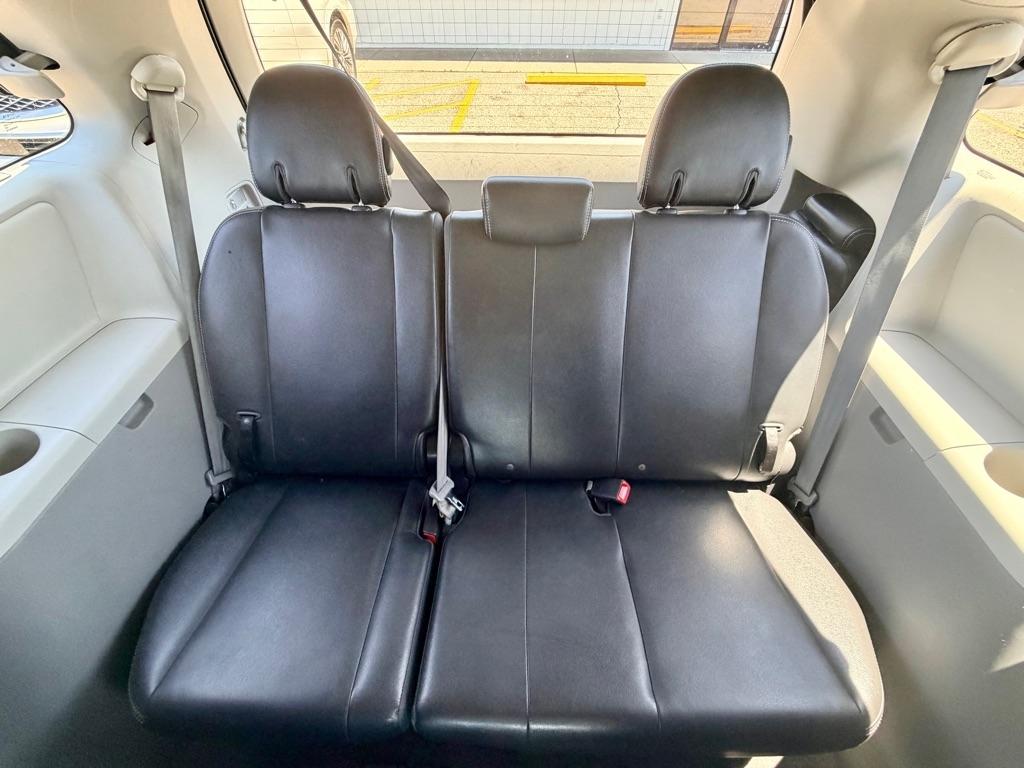Toyota Sienna  2014