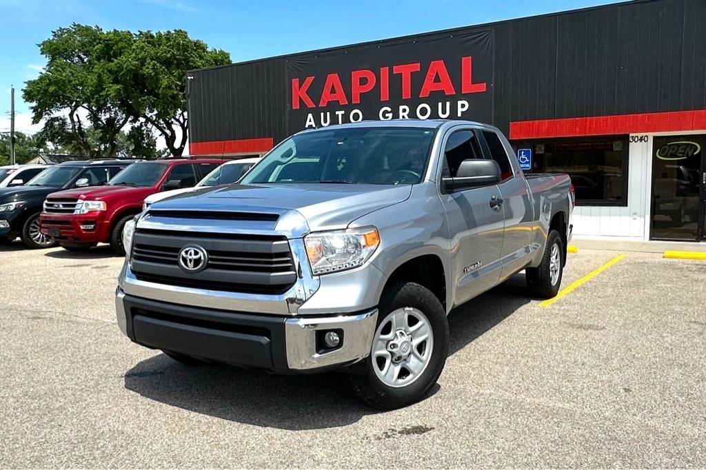 Toyota Tundra  2015