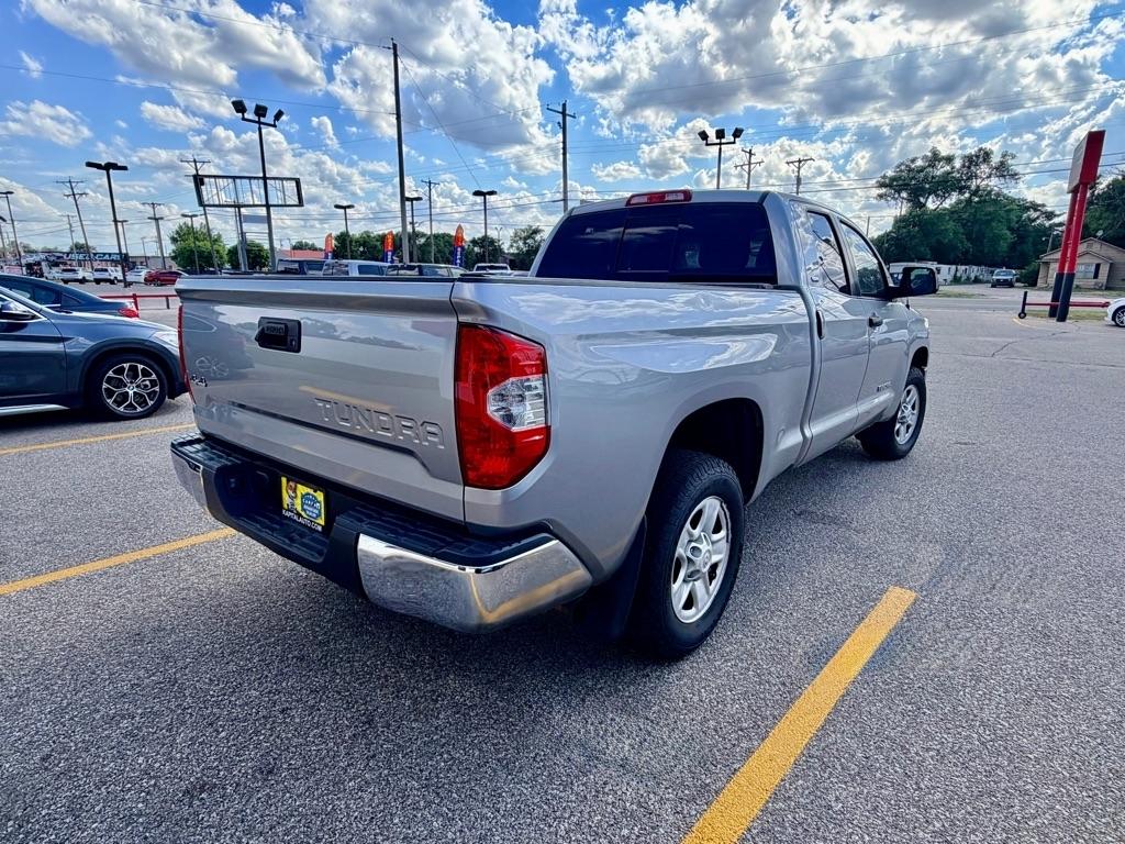 Toyota Tundra  2015