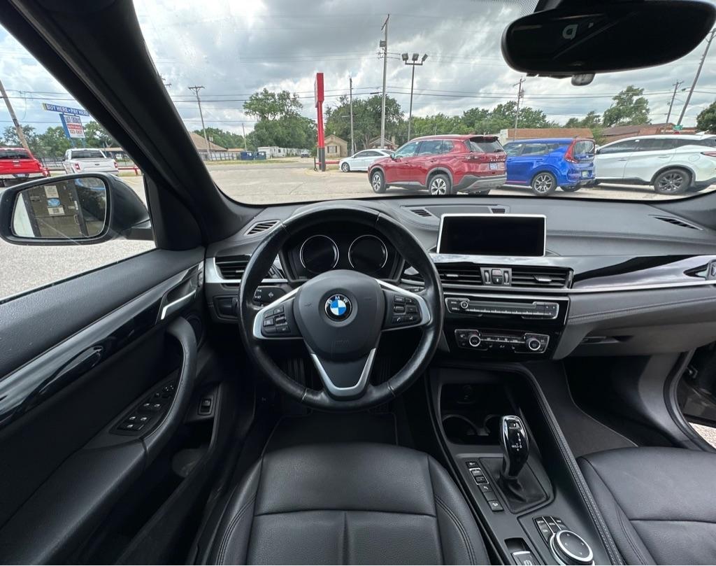 BMW X1  2021