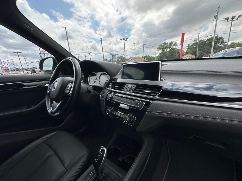 BMW X1  2021