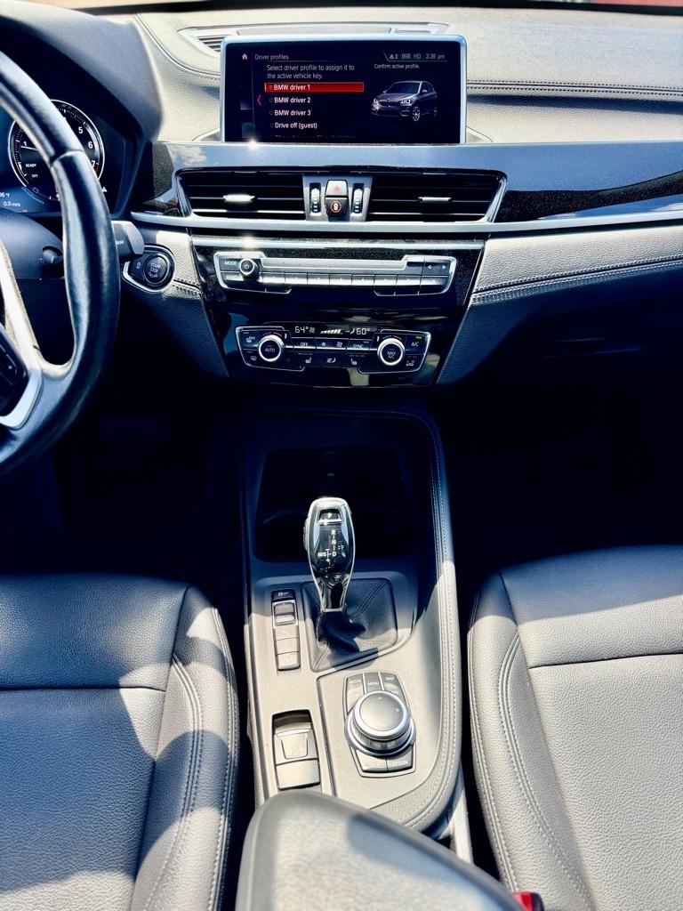 BMW X1  2021