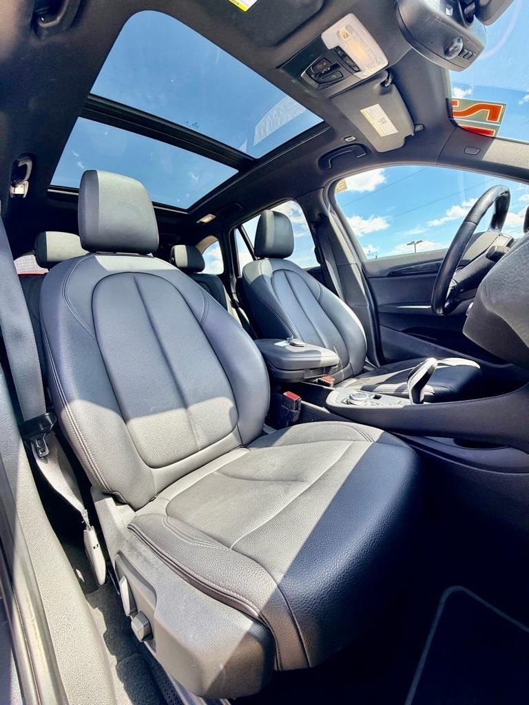 BMW X1  2021